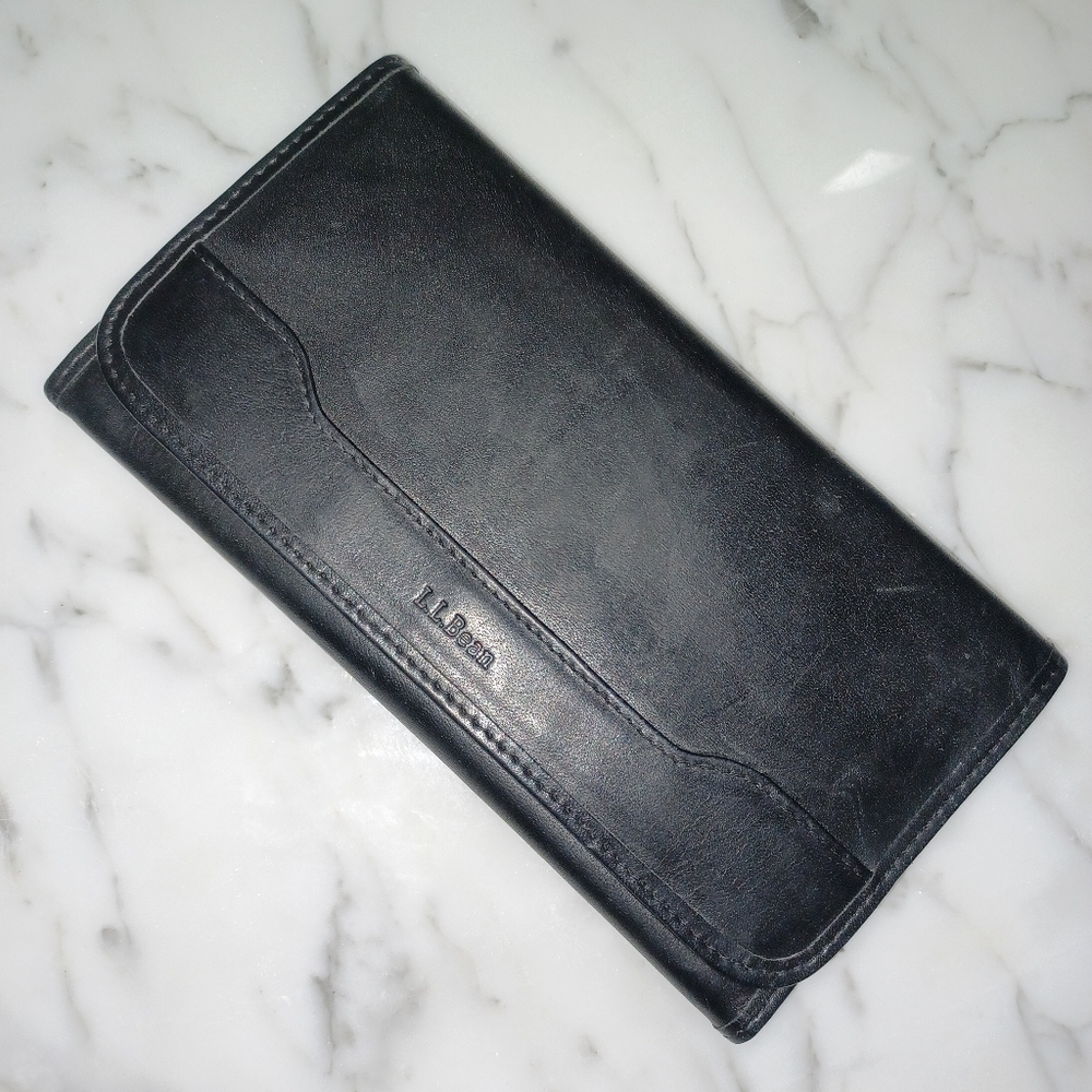 L.L. Bean Leather Wallet Trifold Wallet travel wallet Ticket Wallet 8.5" x 4.5"